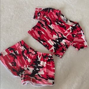 Set - Shorts and Crop Top Athletics